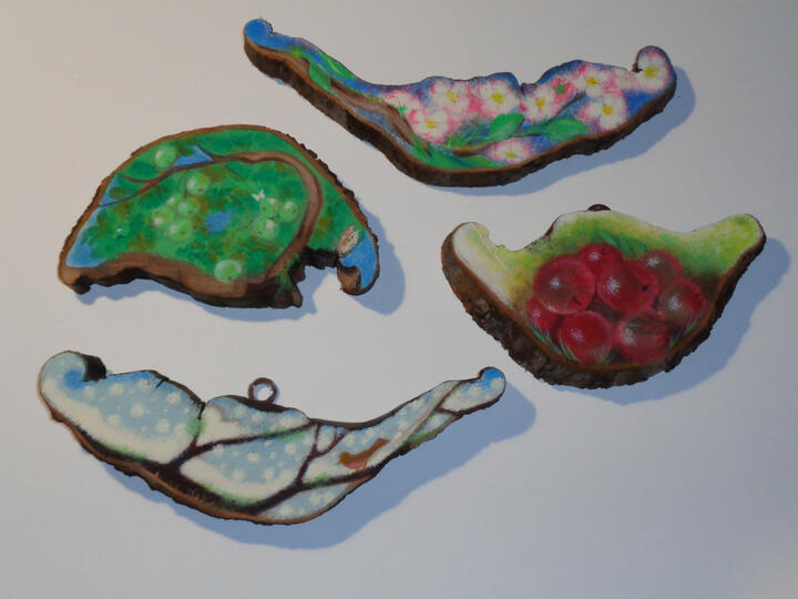 Le quattro stagioni del melo, acquarello su legno di melo